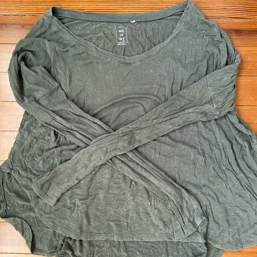 army green long sleeve tee, size medium